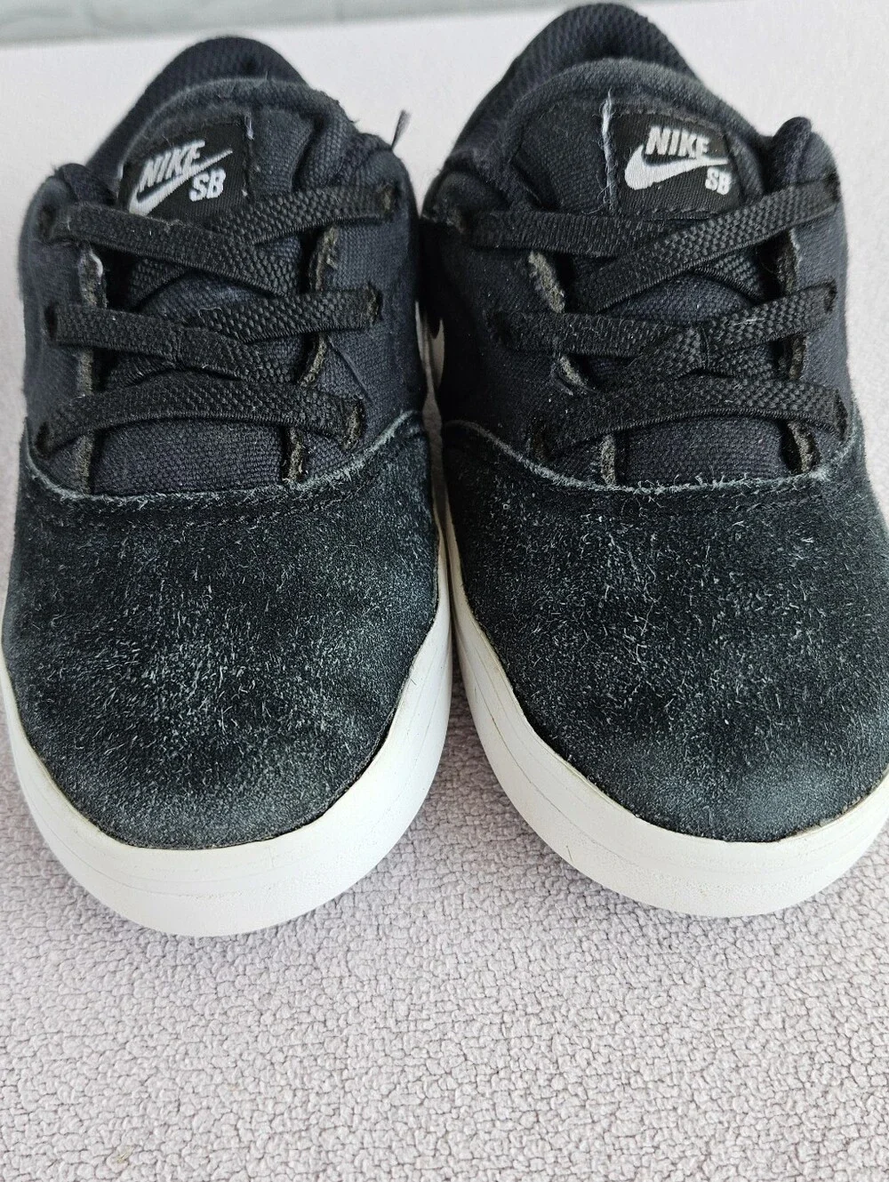 Nike SB Check TD Athletic Sneaker SZ 9C Sneaker Black Slip-On 716904-001